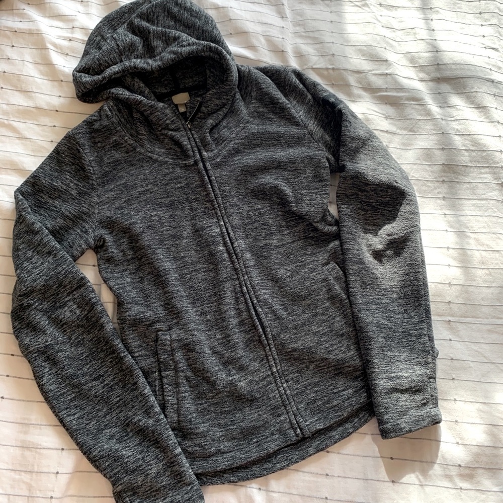 BENCH fleece hoodie 🤍🖤